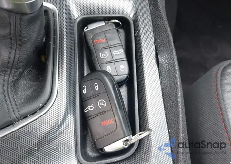 2017 Dodge Charger Sxt Awd z USA, uszkodzony, nr VIN 2C3CDXJGXHH650018